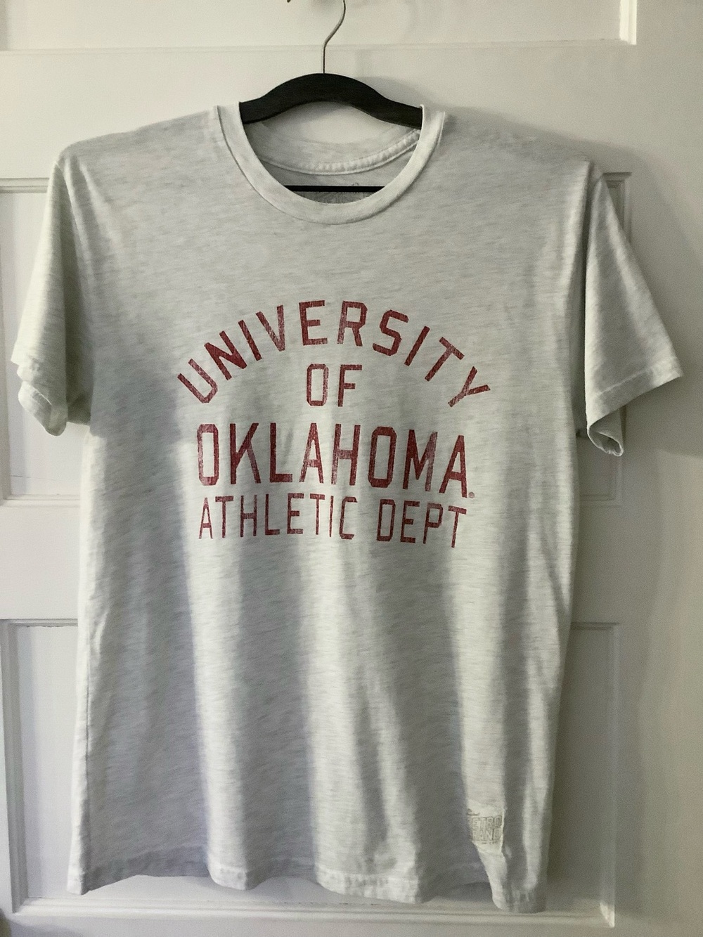 OU Retro Brand University of Oklahoma Athletic Department Men’s small